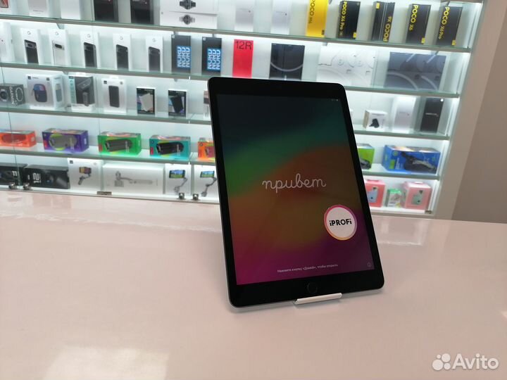 Планшет Apple iPad (2021) 10.2