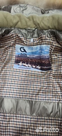 Шикарный пуховик artic goose на девочку 146