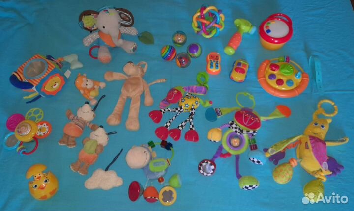 Развивающие игрушки пакетом