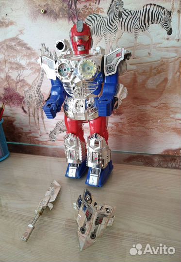 Роботы, фигуры, конструктор