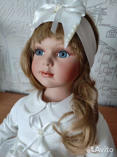 Кукла Remeco фарфоровая коллекционная
