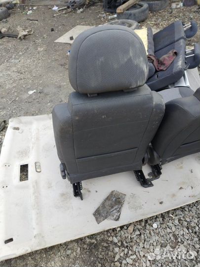 Сиденья комплект Chevrolet Aveo B12D1 2011