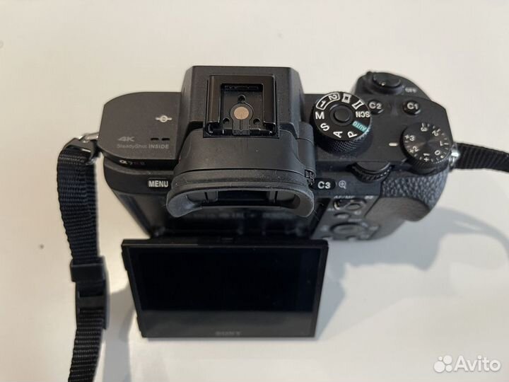 Профессиональная полнокадровая фотокамера Sony