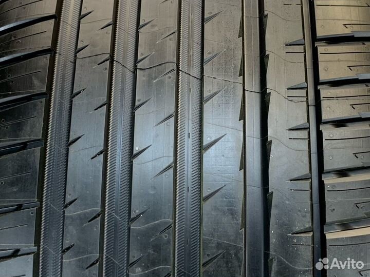 Michelin Pilot Sport PS4 SUV 275/55 R19 111W