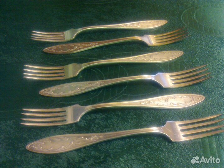 Посеребренные столовые вилки
