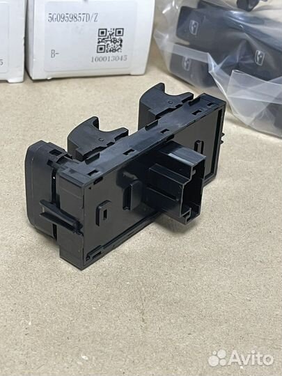 Блок стеклоподъемников golf 7 VW tiguan passat8