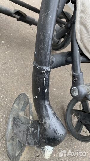 Прогулочная коляска cam