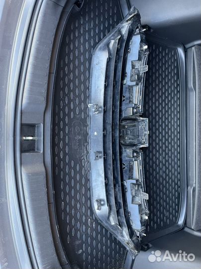 Решетка радиатора honda cr v 5