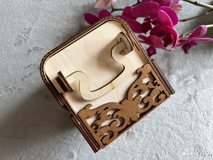 Копилка деревянная 