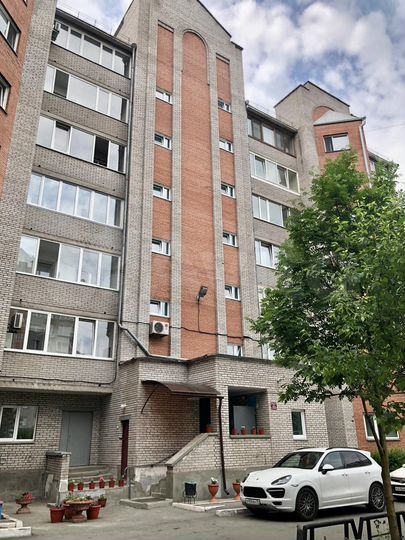 3-к. квартира, 90 м², 3/7 эт.
