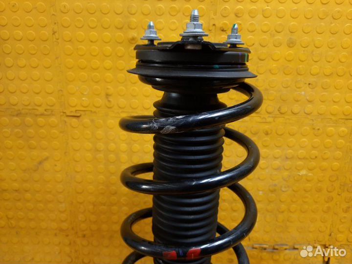 Б/У Амортизатор В хорошем состоянии, оригиналnnУ