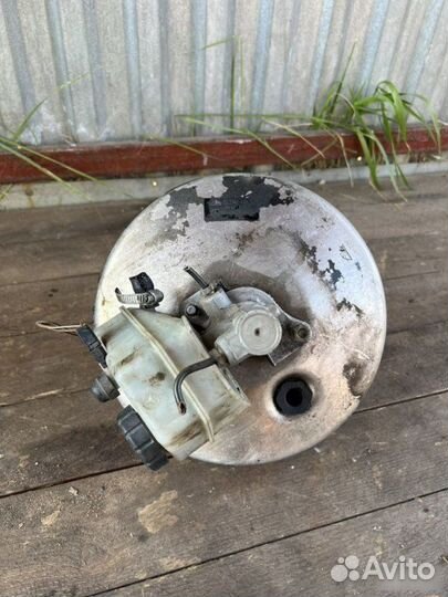 Вакуумный усилитель тормозов Mercedes-Benz E W210