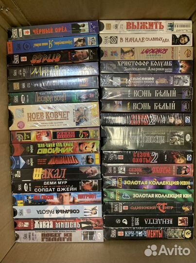 Коллекция видеокассет VHS и видак - видеосалон