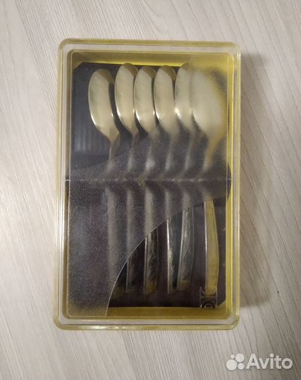 Подарочный набор ложек с напылением,90 е гг