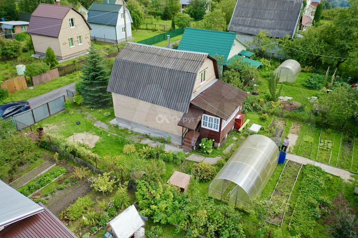 Дом 95,1 м² на участке 6 сот.