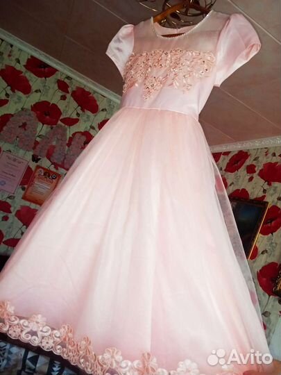 Шикарное платье для девочки