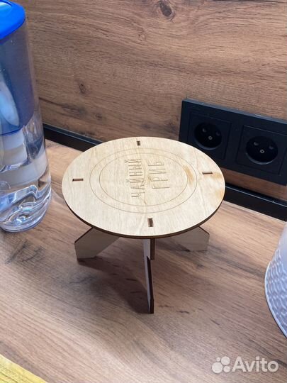 Банка с подставкой