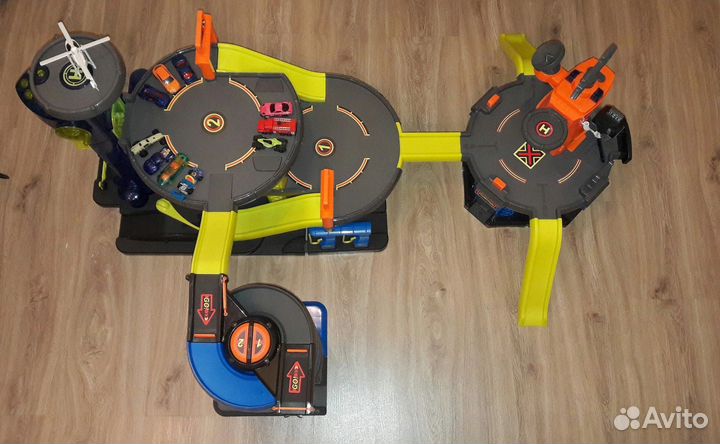 Гоночный трек