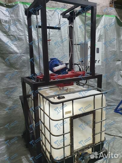 Мешалка с Подъемным Механизмом для Еврокуба 3кВт