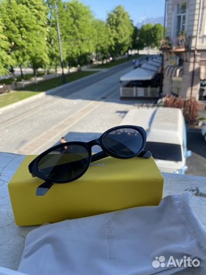 Солнцезащитные очки polaroid