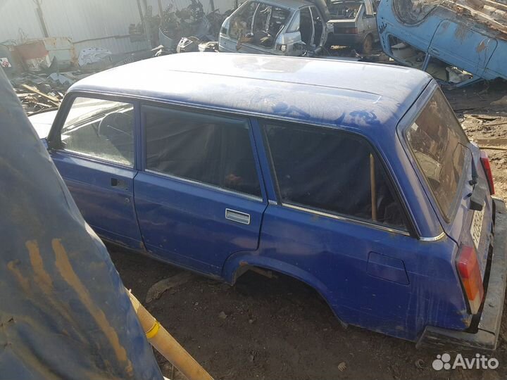 Заднее стекло ваз 2104
