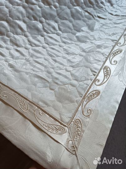 Покрывало на кровать