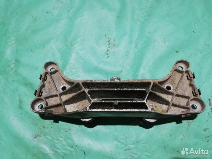 Опора АКПП Bmw 7 E38