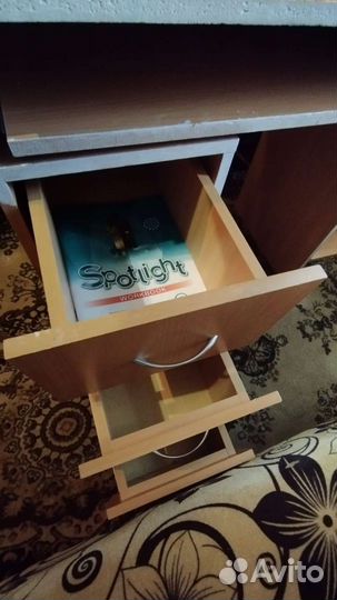 Компьютерный стол