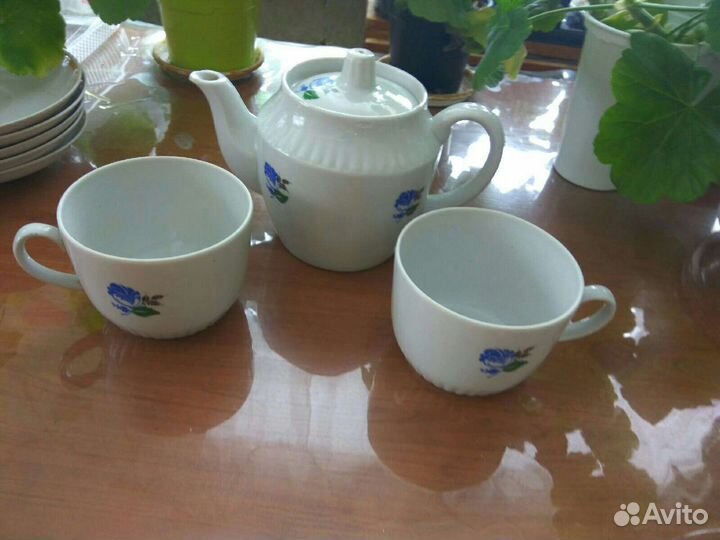 Сервиз чайный.посуда.чайные пары