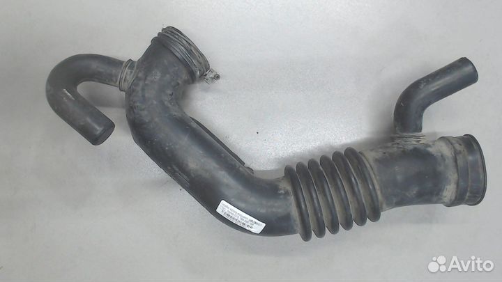 Патрубок воздушного фильтра Subaru Impreza (G10)