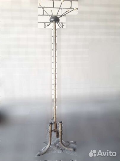 Старинная вешалка напольная