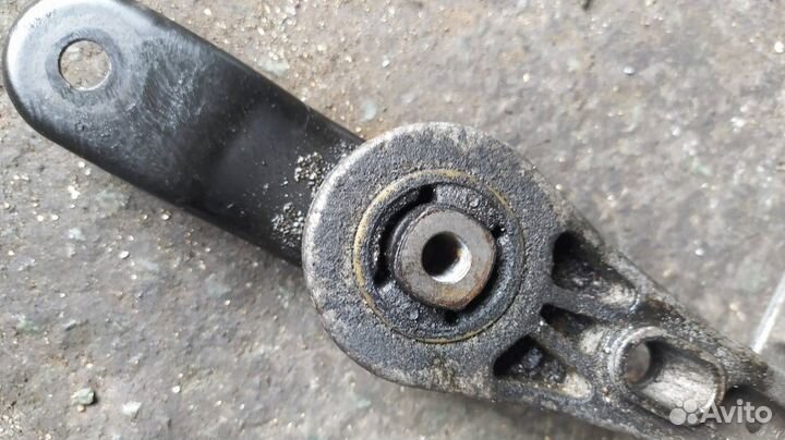 Балка под двс Volkswagen Passat B6 BZB 2007