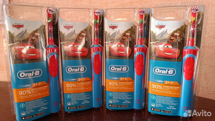 Детская зубная щетка Oral b cars Тачки (орал би)