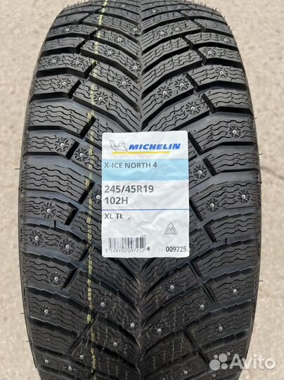 Michelin X-Ice North 4 245/45 R19 102H