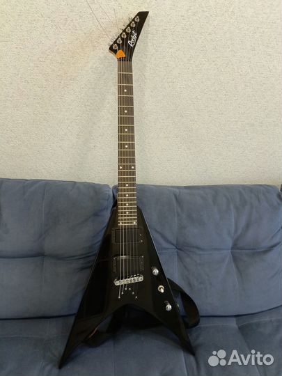 Электрогитара