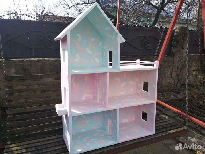 Домик для кукол