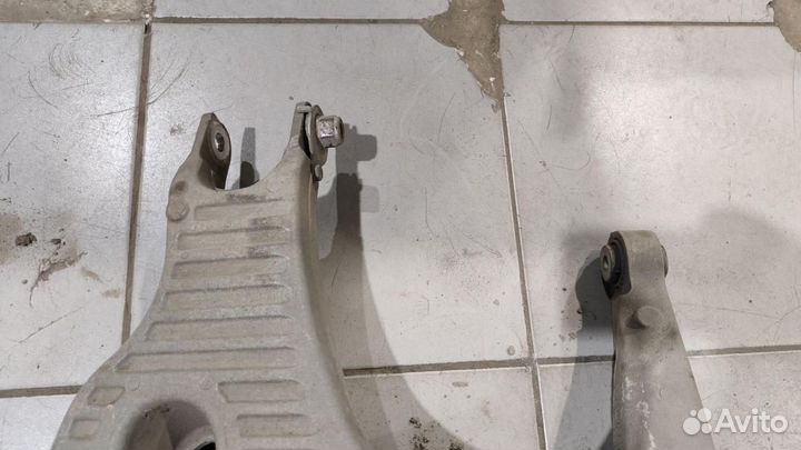 Рычаг задний продольный правый Land Rover 4