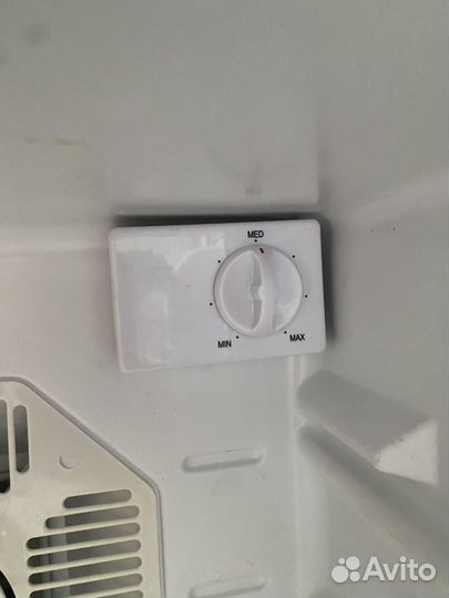 Холодильник минибар