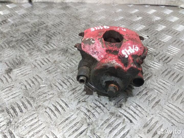 Суппорт тормозной передний правый Volkswagen Golf