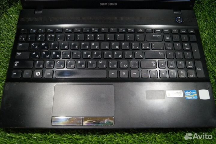 Стильный ноутбук для учебы и игр на Core i3