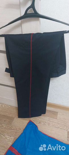 Китель и брюки полицейские