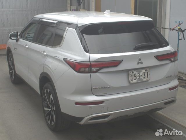 Mitsubishi Outlander 1.5 CVT, 2021, 20 000 км