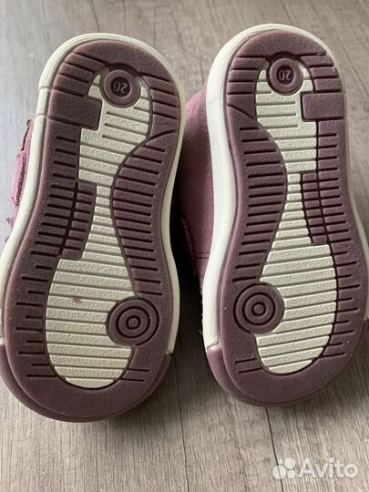 Кроссовки для девочки