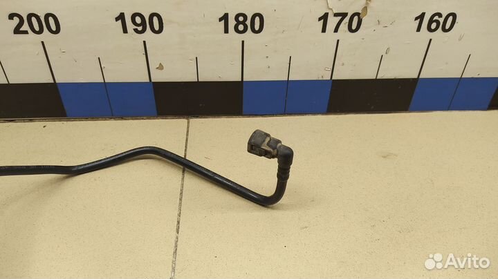 Трубка топливная A6 C6,4F 2005-2011