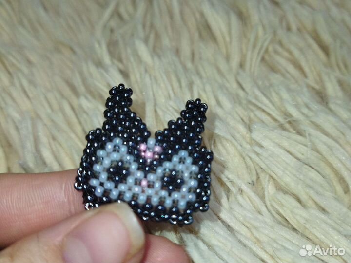 Фигурка из бисера куроми