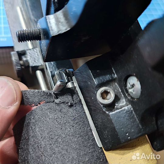 Станок для спуска края кожи