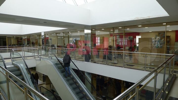 Предлагается помещение с мебелью