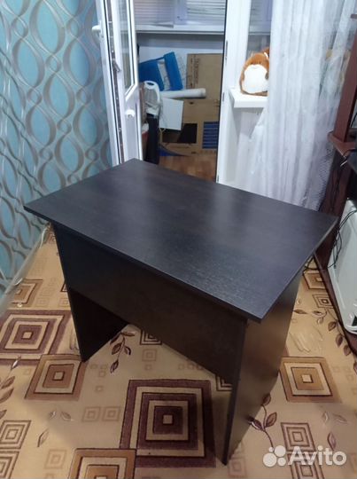 Письменный стол для школьника бу