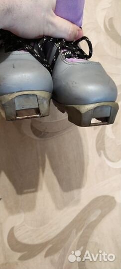 Ботинки лыжные 39 размер