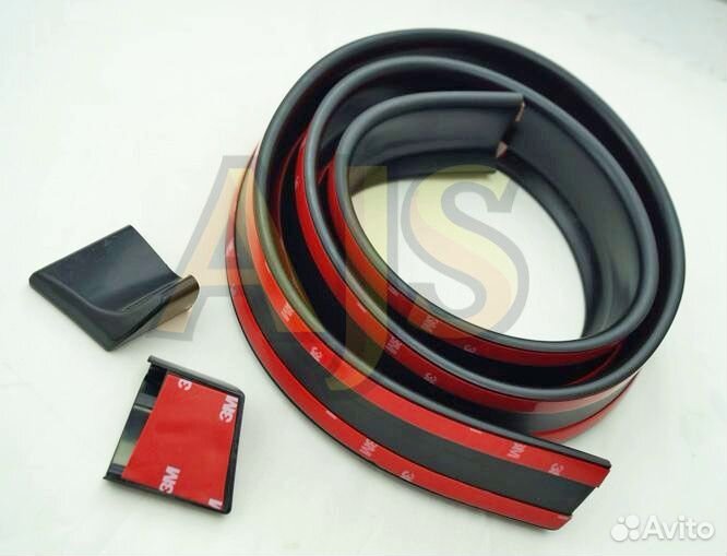 Накладка на крышку багажника 45мм под карбон